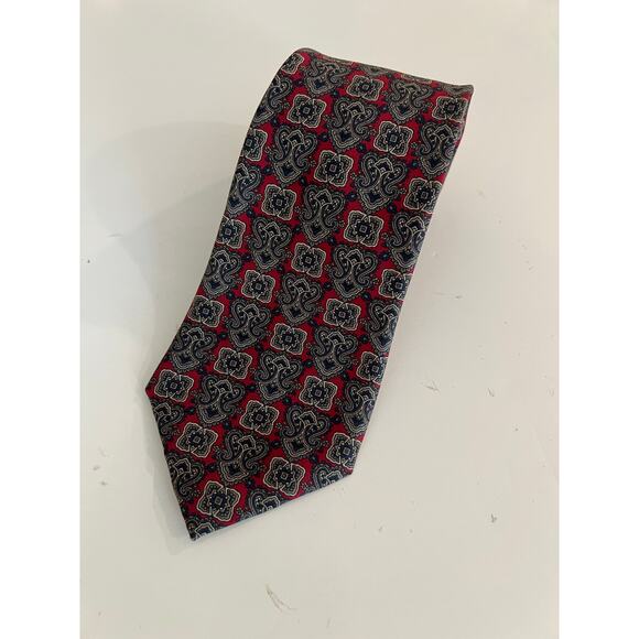 Vintage Pierre Cardin Men's Silk Neck Tie Red Silver Geometric JL - Picture 1 of 7